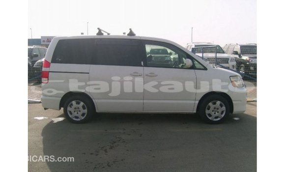 Buy Import Toyota Noah White Car in Import - Dubai in Dushanbe Buy Import Toyota Noah White Car in Import - Dubai in Dushanbe