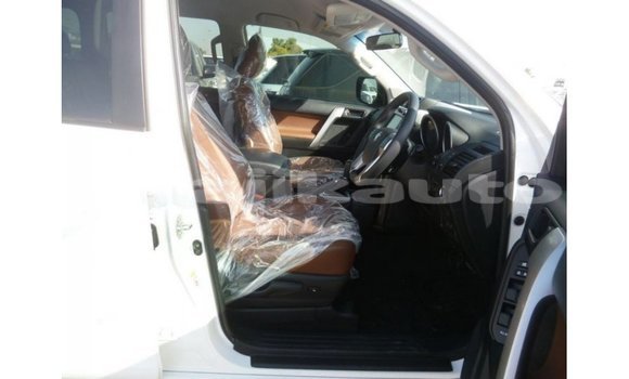 Buy Import Toyota Prado White Car in Import - Dubai in Dushanbe Buy Import Toyota Prado White Car in Import - Dubai in Dushanbe
