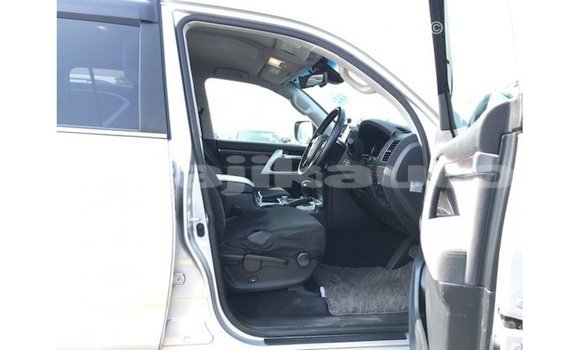 Buy Import Toyota Land Cruiser Other Car in Import - Dubai in Dushanbe Buy Import Toyota Land Cruiser Other Car in Import - Dubai in Dushanbe