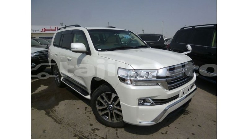 Big with watermark toyota land cruiser dushanbe import dubai 2679