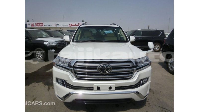 Big with watermark toyota land cruiser dushanbe import dubai 2679
