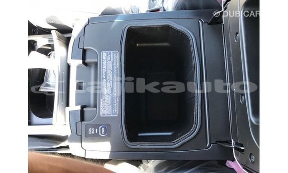 Buy Import Toyota Land Cruiser White Car in Import - Dubai in Dushanbe Buy Import Toyota Land Cruiser White Car in Import - Dubai in Dushanbe