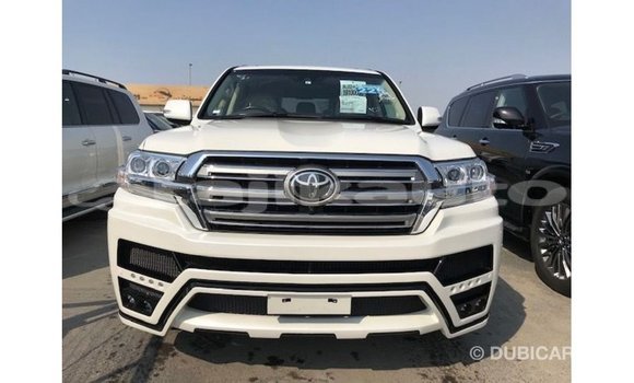 Buy Import Toyota Land Cruiser White Car in Import - Dubai in Dushanbe Buy Import Toyota Land Cruiser White Car in Import - Dubai in Dushanbe