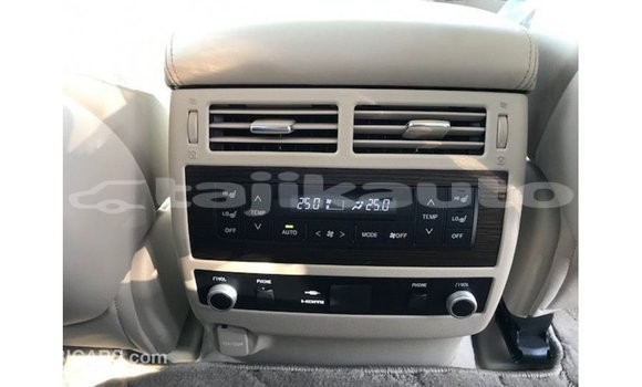 Buy Import Toyota Land Cruiser White Car in Import - Dubai in Dushanbe Buy Import Toyota Land Cruiser White Car in Import - Dubai in Dushanbe