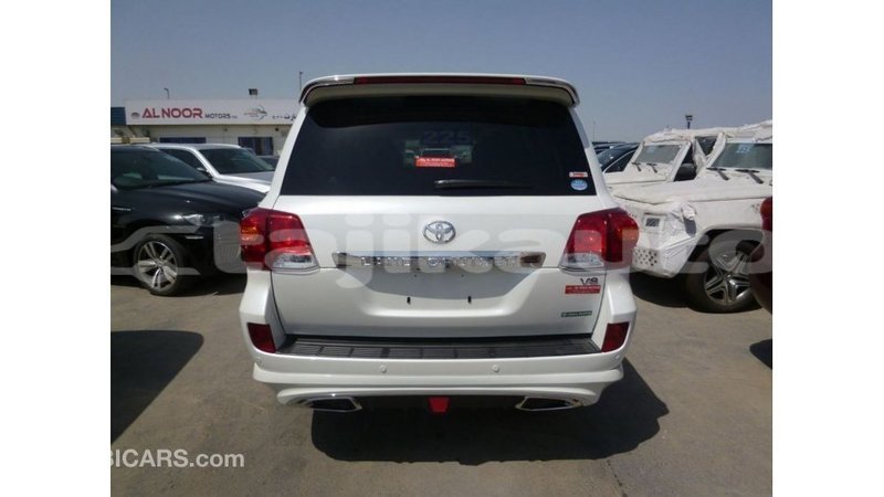 Big with watermark toyota land cruiser dushanbe import dubai 2693