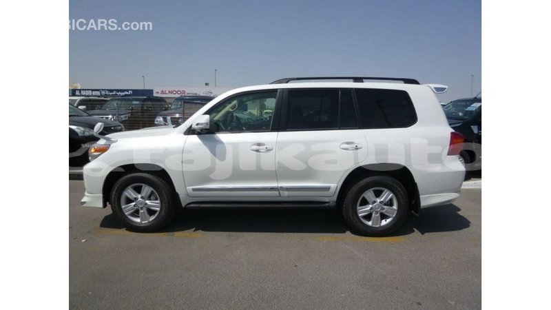 Big with watermark toyota land cruiser dushanbe import dubai 2693