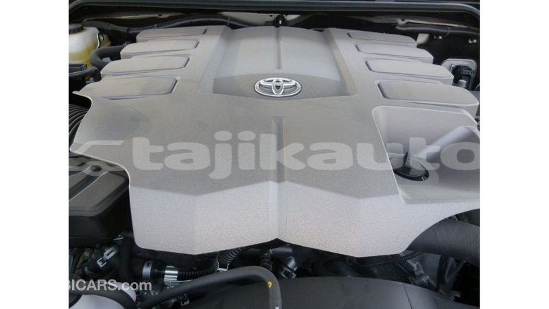 Big with watermark toyota land cruiser dushanbe import dubai 2693