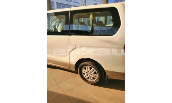 Buy Import Hyundai Accent White Car in Import - Dubai in Dushanbe Buy Import Hyundai Accent White Car in Import - Dubai in Dushanbe