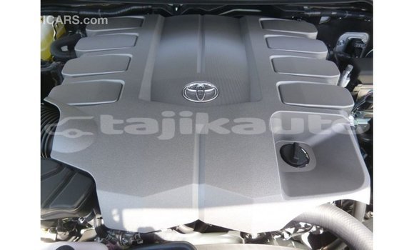 Buy Import Toyota Land Cruiser White Car in Import - Dubai in Dushanbe Buy Import Toyota Land Cruiser White Car in Import - Dubai in Dushanbe