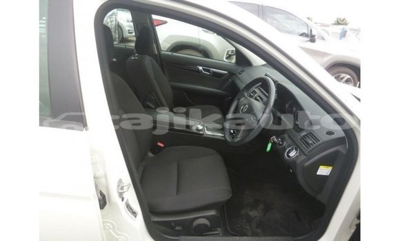 Buy Import Mercedes-Benz 200 White Car in Import - Dubai in Dushanbe Buy Import Mercedes-Benz 200 White Car in Import - Dubai in Dushanbe