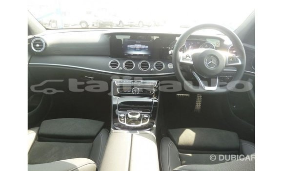 Buy Import Mercedes-Benz 190 Black Car in Import - Dubai in Dushanbe Buy Import Mercedes-Benz 190 Black Car in Import - Dubai in Dushanbe