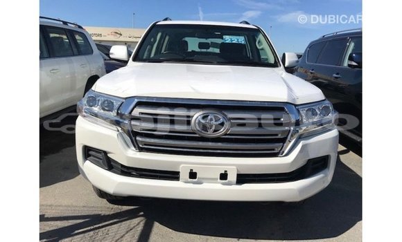 Buy Import Toyota Land Cruiser White Car in Import - Dubai in Dushanbe Buy Import Toyota Land Cruiser White Car in Import - Dubai in Dushanbe
