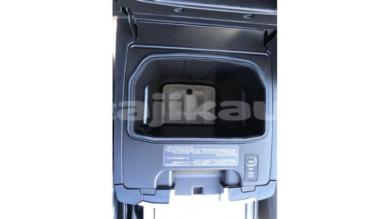 Big with watermark toyota land cruiser dushanbe import dubai 2705