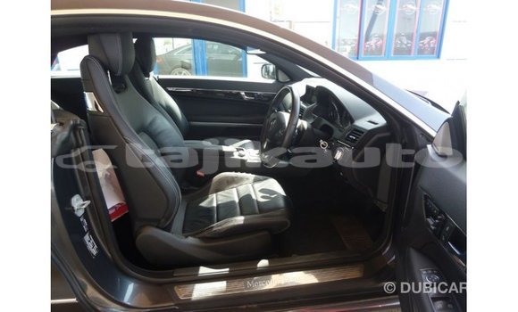 Buy Import Mercedes-Benz 190 Other Car in Import - Dubai in Dushanbe Buy Import Mercedes-Benz 190 Other Car in Import - Dubai in Dushanbe