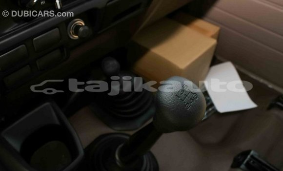 Buy Import Toyota Land Cruiser Beige Car in Import - Dubai in Dushanbe Buy Import Toyota Land Cruiser Beige Car in Import - Dubai in Dushanbe