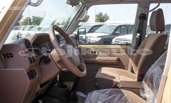 Buy Import Toyota Land Cruiser Beige Car in Import - Dubai in Dushanbe Buy Import Toyota Land Cruiser Beige Car in Import - Dubai in Dushanbe