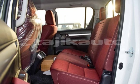 Buy Import Toyota Hilux White Car in Import - Dubai in Dushanbe Buy Import Toyota Hilux White Car in Import - Dubai in Dushanbe