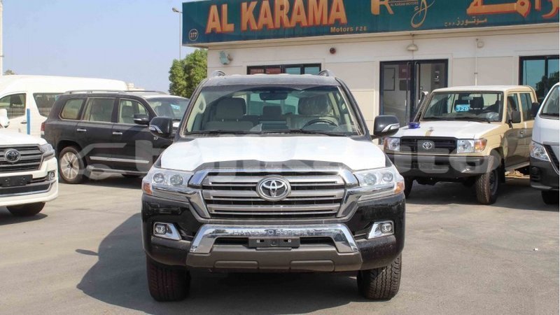 Big with watermark toyota land cruiser dushanbe import dubai 2717