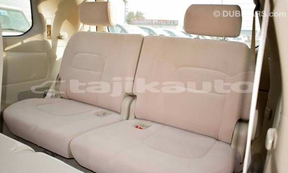Buy Import Toyota Land Cruiser White Car in Import - Dubai in Dushanbe Buy Import Toyota Land Cruiser White Car in Import - Dubai in Dushanbe
