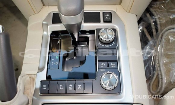 Buy Import Toyota Land Cruiser White Car in Import - Dubai in Dushanbe Buy Import Toyota Land Cruiser White Car in Import - Dubai in Dushanbe