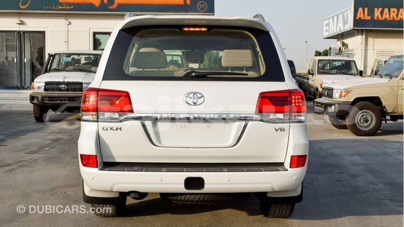 Big with watermark toyota land cruiser dushanbe import dubai 2718