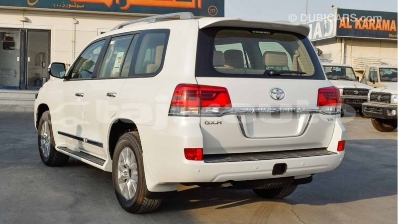 Big with watermark toyota land cruiser dushanbe import dubai 2718