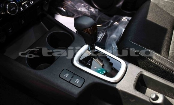 Buy Import Toyota Hilux White Car in Import - Dubai in Dushanbe Buy Import Toyota Hilux White Car in Import - Dubai in Dushanbe