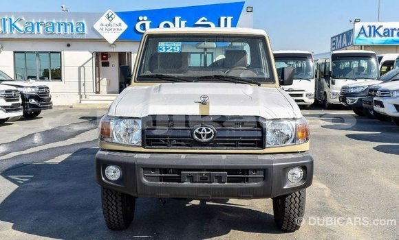 Buy Import Toyota Land Cruiser Beige Car in Import - Dubai in Dushanbe Buy Import Toyota Land Cruiser Beige Car in Import - Dubai in Dushanbe