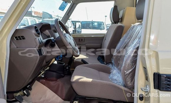 Buy Import Toyota Land Cruiser Beige Car in Import - Dubai in Dushanbe Buy Import Toyota Land Cruiser Beige Car in Import - Dubai in Dushanbe