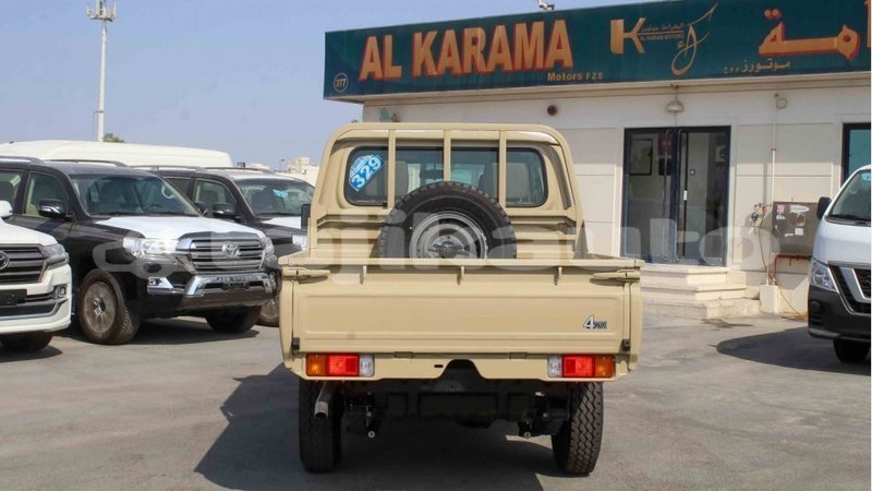 Big with watermark toyota land cruiser dushanbe import dubai 2722