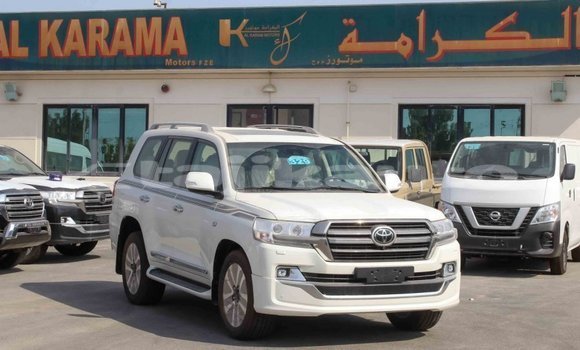 Buy Import Toyota Land Cruiser White Car in Import - Dubai in Dushanbe Buy Import Toyota Land Cruiser White Car in Import - Dubai in Dushanbe