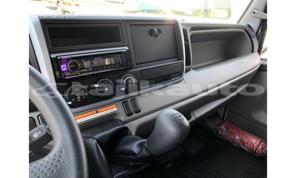 Buy Import Mitsubishi Carisma White Car in Import - Dubai in Dushanbe Buy Import Mitsubishi Carisma White Car in Import - Dubai in Dushanbe