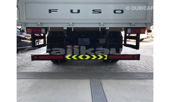 Buy Import Mitsubishi Carisma White Car in Import - Dubai in Dushanbe Buy Import Mitsubishi Carisma White Car in Import - Dubai in Dushanbe