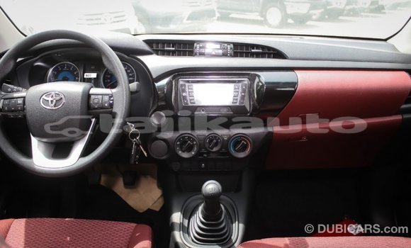 Buy Import Toyota Hilux White Car in Import - Dubai in Dushanbe Buy Import Toyota Hilux White Car in Import - Dubai in Dushanbe