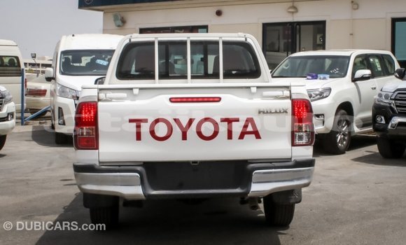Buy Import Toyota Hilux White Car in Import - Dubai in Dushanbe Buy Import Toyota Hilux White Car in Import - Dubai in Dushanbe