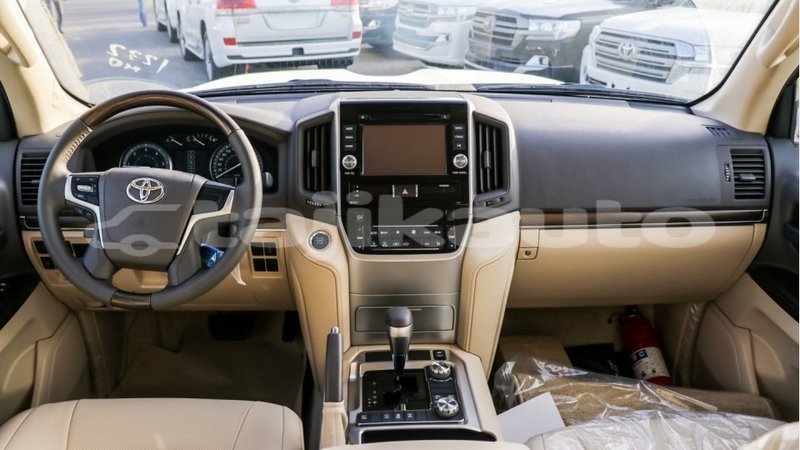Big with watermark toyota land cruiser dushanbe import dubai 2735