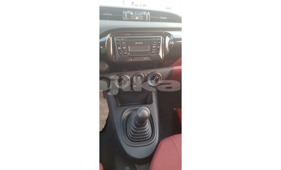 Buy Import Toyota Hilux White Car in Import - Dubai in Dushanbe Buy Import Toyota Hilux White Car in Import - Dubai in Dushanbe
