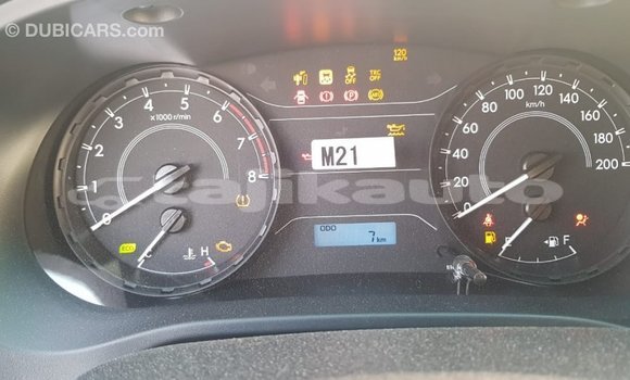 Buy Import Toyota Hilux White Car in Import - Dubai in Dushanbe Buy Import Toyota Hilux White Car in Import - Dubai in Dushanbe