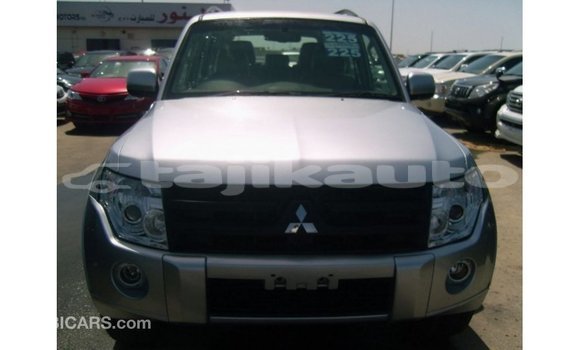 Buy Import Mitsubishi Pajero Other Car in Import - Dubai in Dushanbe Buy Import Mitsubishi Pajero Other Car in Import - Dubai in Dushanbe