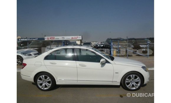 Buy Import Mercedes-Benz 200 White Car in Import - Dubai in Dushanbe Buy Import Mercedes-Benz 200 White Car in Import - Dubai in Dushanbe