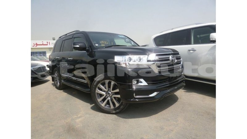 Big with watermark toyota land cruiser dushanbe import dubai 2754