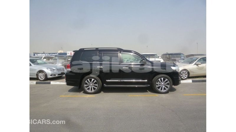 Big with watermark toyota land cruiser dushanbe import dubai 2754