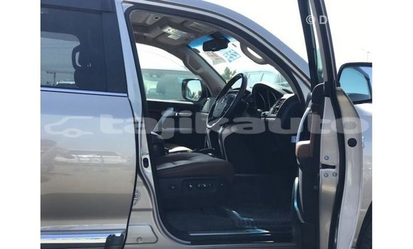 Buy Import Toyota Land Cruiser Other Car in Import - Dubai in Dushanbe Buy Import Toyota Land Cruiser Other Car in Import - Dubai in Dushanbe