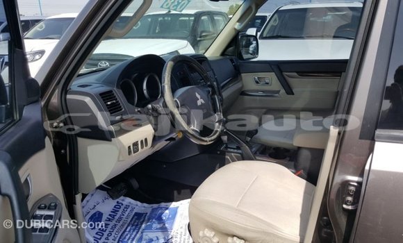 Buy Import Mitsubishi Pajero Brown Car in Import - Dubai in Dushanbe Buy Import Mitsubishi Pajero Brown Car in Import - Dubai in Dushanbe