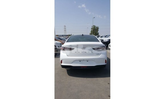 Buy Import Hyundai Sonata White Car in Import - Dubai in Dushanbe Buy Import Hyundai Sonata White Car in Import - Dubai in Dushanbe