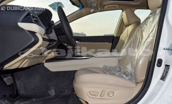 Buy Import Toyota Camry White Car in Import - Dubai in Dushanbe Buy Import Toyota Camry White Car in Import - Dubai in Dushanbe
