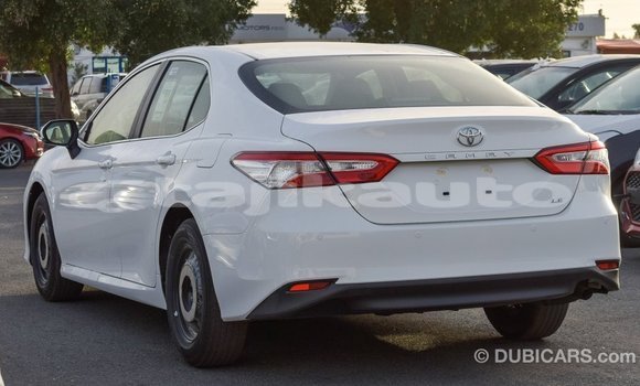 Buy Import Toyota Camry White Car in Import - Dubai in Dushanbe Buy Import Toyota Camry White Car in Import - Dubai in Dushanbe