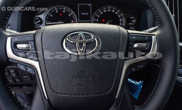 Buy Import Toyota Land Cruiser White Car in Import - Dubai in Dushanbe Buy Import Toyota Land Cruiser White Car in Import - Dubai in Dushanbe