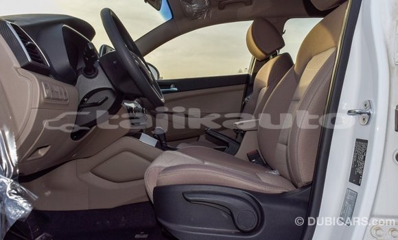 Buy Import Hyundai Tucson White Car in Import - Dubai in Dushanbe Buy Import Hyundai Tucson White Car in Import - Dubai in Dushanbe