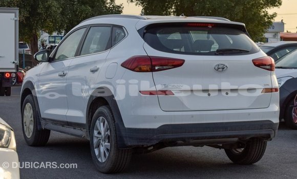 Buy Import Hyundai Tucson White Car in Import - Dubai in Dushanbe Buy Import Hyundai Tucson White Car in Import - Dubai in Dushanbe